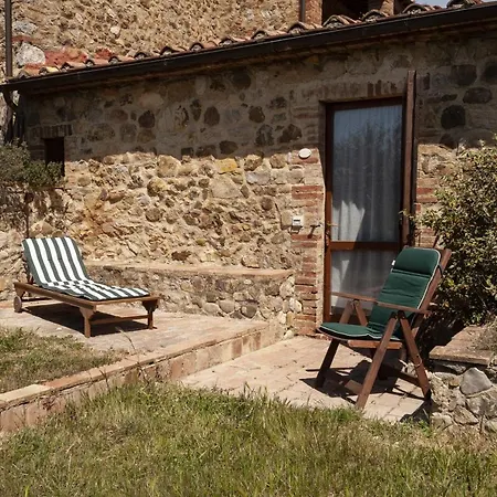 La Rocca Delle Pigne Farm stay Cana